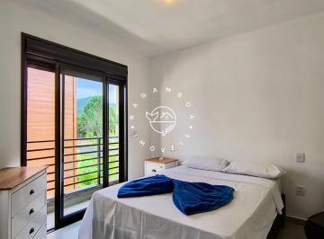 Casa · 80m² · 2 Quartos · 1 Vaga · Casa mobiliada à venda em Garopaba SC – Condomínio La Ville