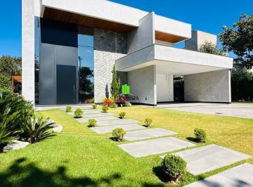 7933_i8Lu1_79336852f1f18ff29_jk1ZGNlYjNlYzE3_o_wm.jpg · Casa em condomínio em Veredas Da Lagoa