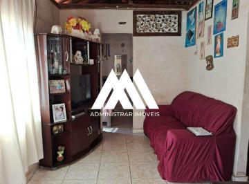 Casa · 368m² · 4 Quartos · 2 Vagas · Vendo casa em Carmo do Cajuru com excelente localização!