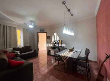 Casa · 165m² · 3 Quartos · 2 Vagas · Casa à venda com 03 dormitórios (quartos) sendo 01 deles suíte no bairro Centro em Piracicaba/SP.