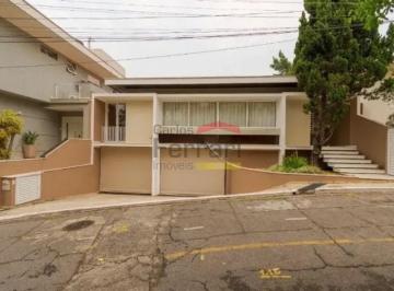 Casa · 280m² · 4 Quartos · 8 Vagas · Excelente sobrado em condomínio fechado.