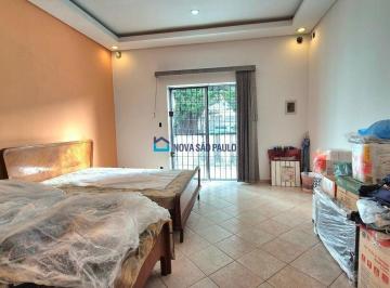 Casa · 200m² · 2 Quartos · 4 Vagas · Casa com quintal, 3 dormitórios, 3 vagas próximo ao metrô São Judas e Saúde!