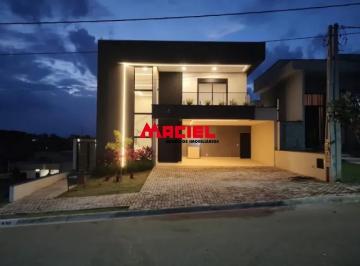 Casa · 245m² · 3 Quartos · 4 Vagas · Casa Nova de Altíssimo Padrão no Condomínio Santa Mônica com Piscina, Área Gourmet e Acabamentos Exc