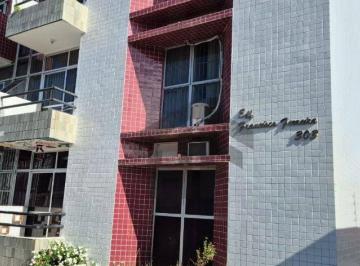 4d4c30dfec64b4c129ec351f973c638f69b39a90 · Apartamento de 78m² à venda, com 3 quartos (1 suíte), localizado em Boa Viagem, Recife - Pernambuco.