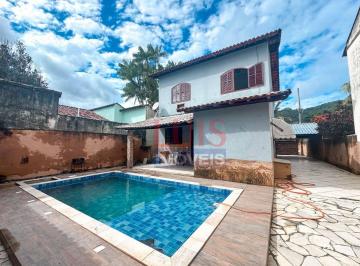 2ac75ff3a8b2792403a919f8bd0c95a1ca9fcaeb · Casa com 3 dormitórios para alugar, 200 m² por R$ 4.500/mês + taxas - Itaipu - Niterói/RJ