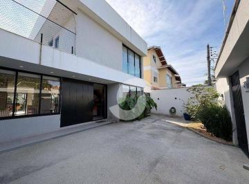 b9c19bcd17d507ba863d9ed6e2ac8cd76da144b1 · Casa com 3 dormitórios à venda, 150 m² por R$ 2.200.000,00 - Camboinhas - Niterói/RJ