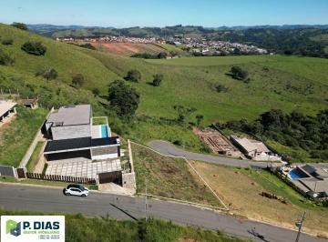 Terreno · 829m² · Terreno em Residencial – Vista Deslumbrante para o Horizonte e Montanhas – Pinhalzinho