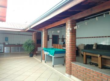 Casa · 220m² · 3 Quartos · 2 Vagas · Casa à venda no bairro Centro em Socorro/SP
