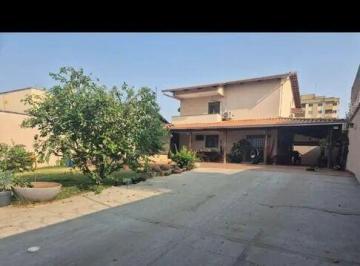 Casa · 240m² · 3 Quartos · 4 Vagas · Casa à venda no bairro Vila Brasília em Aparecida de Goiânia/GO
