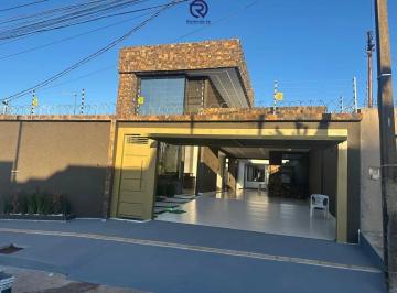 Casa · 230m² · 4 Quartos · 4 Vagas · Casa à venda no bairro Setor Faiçalville em Goiânia/GO