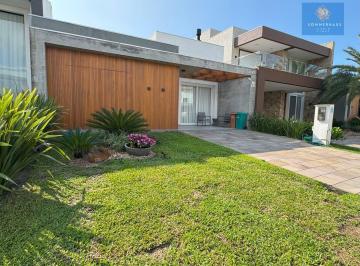 Casa · 3 Quartos · 2 Vagas · Casa em Condomínio fechado em Xangri Lá