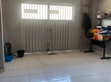 Casa de 2 quartos, Fortaleza · Casa Duplex com duas suítes e duas vagas de garagem na Parangaba