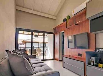 Apartamento · 42m² · 1 Quarto · 1 Vaga · Apartamento à venda na Praia do Forte: 1 quarto, 1 sala, 1 banheiro e 1 vaga de garagem, 42m² em Mat