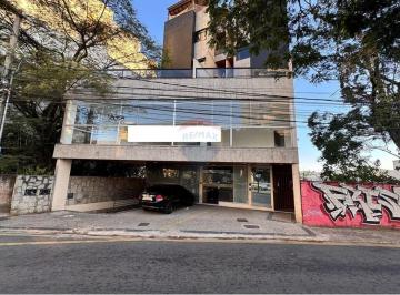 Comercial · 400m² · 1 Vaga · Loja com 400 m² no bairro Passos , próximo ao Carrefour , para locação - Juiz de Fora.