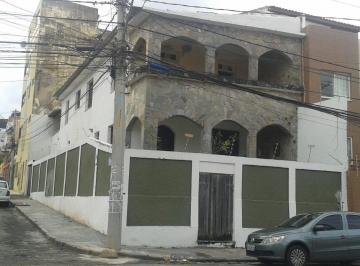 Casa de 4 quartos, Salvador · Imóvel Ideal para residência ou comércio