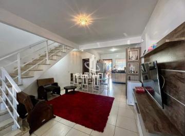 Casa · 75m² · 2 Quartos · 1 Vaga · SOBRADO COM AMPLA ÁREA DE FESTAS