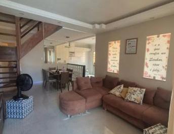 Casa de 3 quartos, Salvador · Jardim das Margaridas,Casa Triplex,Condomínio,3/4, suíte,móveis planejados,154m²