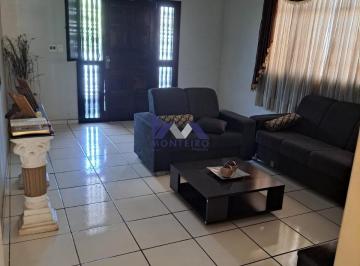 Foto 01 · Casa, Higienópolis, Catanduva, SP