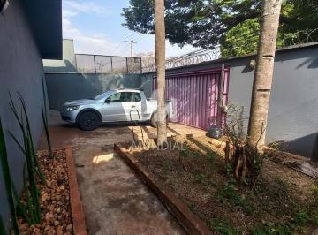 Garagem/estacionamento · Casa (térrea na rua) 3 dormitórios/suite, cozinha planejada