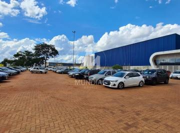 Garagem/estacionamento · Salão/Galpão (salão - sobrado) , portaria 24 horas, elevador, em condomínio fechado