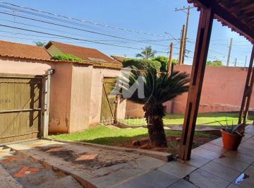 Garagem/estacionamento · Casa (sobrado na  rua) 3 dormitórios/suite, cozinha planejada