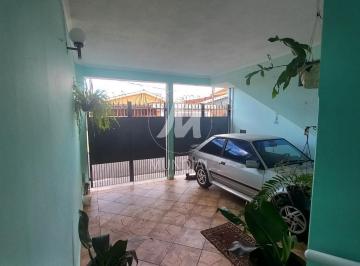 Garagem/estacionamento · Casa (sobrado na  rua) 3 dormitórios/suite, cozinha planejada