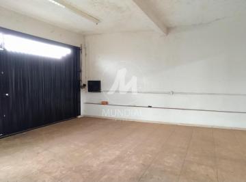Garagem/estacionamento · Salão/Galpão (salão - térreo) , cozinha planejada
