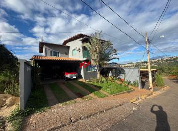 Casa · 208m² · 4 Quartos · 4 Vagas · Casa em condomínio, com quatro quartos, suíte e quatro vagas de garagem, no bairro Paciência - Sabar