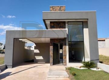Casa · 106m² · 3 Quartos · 3 Vagas · Linda Casa térrea 3 dorm. 1 suite com fachada imponente e moderna.