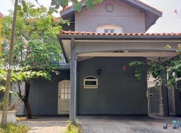 Casa · 200m² · 3 Quartos · 3 Vagas · CASA 3 SUÍTES, QUINTAL, EM CONDOMÍNIO NA RUA DO SHOPPING