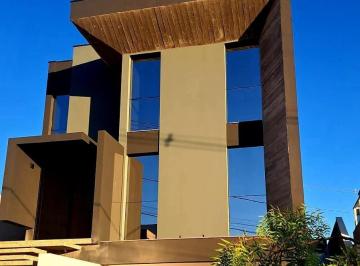 Casa · 283m² · 3 Quartos · 2 Vagas · Residência de alto padrão no Condomínio Real Park
