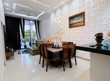 Casa · 130m² · 3 Quartos · 2 Vagas · Casa com 3 quartos ,á venda Condomínio Horto Florestal III
