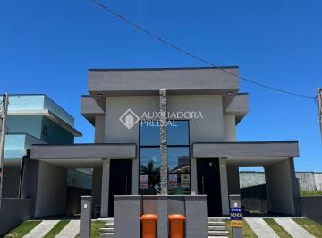 Casa · 140m² · 2 Quartos · 2 Vagas · Excelente sobrado no Carianos NOVO