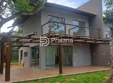 Casa · 134m² · 3 Quartos · 2 Vagas · Imperdível! Casa de luxo em condomínio na Praia do Forte, Mata de São João-BA: 3 quartos, 2 suítes, 