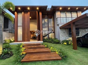 Casa · 450m² · 7 Quartos · 4 Vagas · Magnífica Casa de Luxo em Condomínio na Praia do Forte - 7 quartos, 7 suítes, 2 salas, 8 banheiros, 