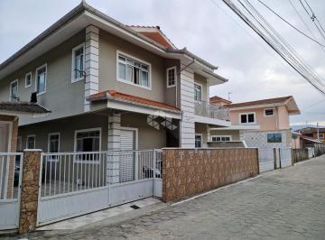 699593_ij9I27idD6Kk_699593684f3e5de6940.jpg · SEIS IMÓVEIS (CASAS E APARTAMENTOS) EM TERRENO DE 500M² PANTANO DO SUL FLORIANÓPOLIS - SC