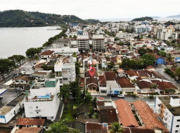 13455_ih2z3jcyk57_13455685441b9b9052.jpg · Casa à venda - em Itaguá
