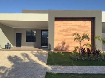 Casa · 215m² · 3 Quartos · 2 Vagas · Casa 3 Suítes - Portal das Águas - Três Lagoas / MS