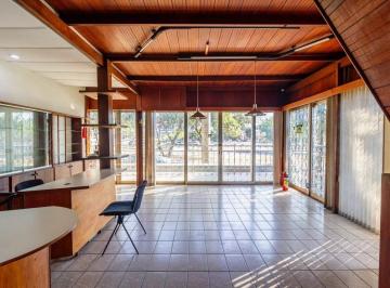Comercial · 148m² · OPORTUNIDADE IMPERDÍVEL! LOJA COMERCIAL DE FRENTE PARA A W3 NORTE!