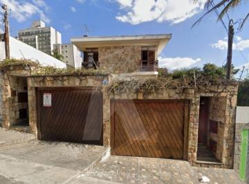 Casa · 250m² · 3 Quartos · 7 Vagas · Sobrado de 250 mts², 03 dormitórios (1 suíte), 7 vagas, no Tucuruvi