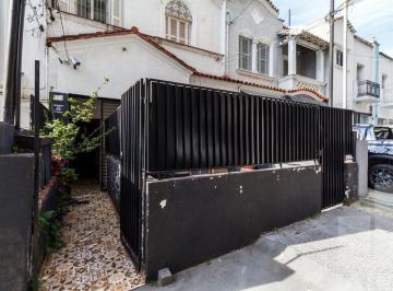 Comercial · 380m² · 8 Quartos · 1 Vaga · Casa Comercial 8 salas,3 banheiros em Perdizes.