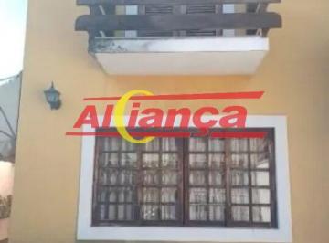 Casa · 132m² · 3 Quartos · 3 Vagas · Sobrado com 3 Quartos sendo 1 Suíte, 2 banheiros à Venda, 132 m² No Jardim Vila Galvão