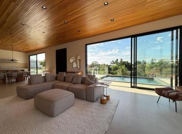 2998ab393d51ed2be11ab3175d206c87418e26a0 · Casa à venda no Condomínio Campos de Santo Antônio 2;