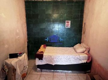 imovel_6159_42328.jpg · .Casa proximo a gruta de nossa senhora. . Terreo possui 01 vaga, banheiro , quarto, sala e cozinha.