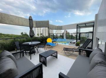 f17b25b49103424593f202a42b1b8aa9b635d028 · Cobertura próximo à praia com vista — Pitangueiras — Guarujá