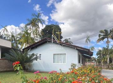 Casa · 247m² · 3 Quartos · 2 Vagas · Casa Alvenaria em Beira Rio, Guaramirim/SC