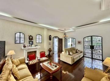 Casa de 3 quartos, Cotia · Casa à venda na Granja Viana