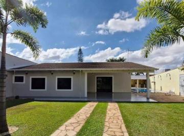 Casa de 4 quartos, Taguatinga · Casa a venda no Setor de Mansões de Taguatinga