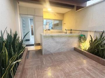 Casa de 3 quartos, São Paulo · Casa com 3 quartos á venda na zona norte