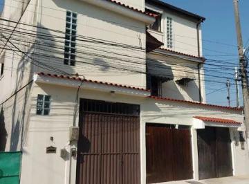 Casa de 3 quartos, São Gonçalo · Vende lindo triplex 3qtos sendo 01 suíte em São Gonçalo no bairro Paraíso